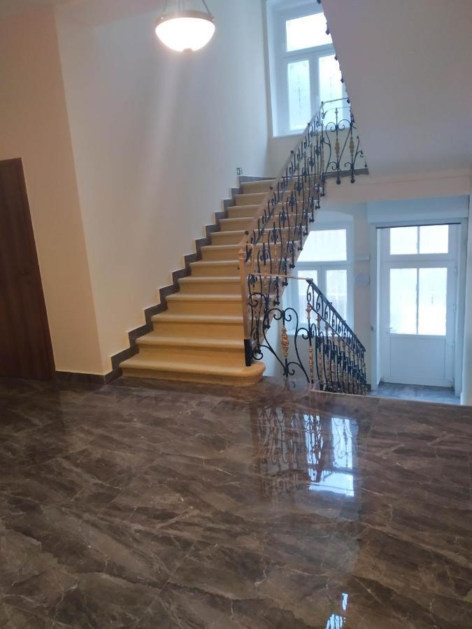 Rezidence Beethoven Lägenhet Karlsbad Exteriör bild